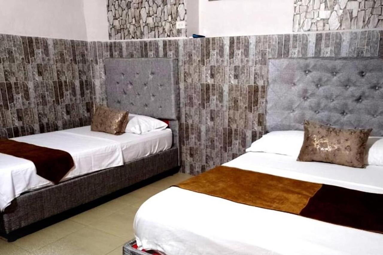 Hotel Titanic Inn 圣玛尔塔 外观 照片