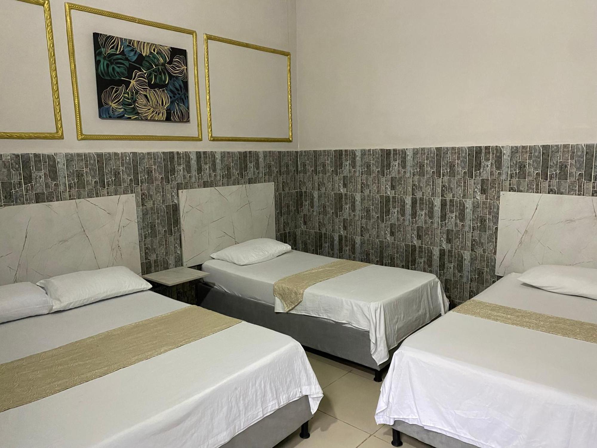 Hotel Titanic Inn 圣玛尔塔 外观 照片